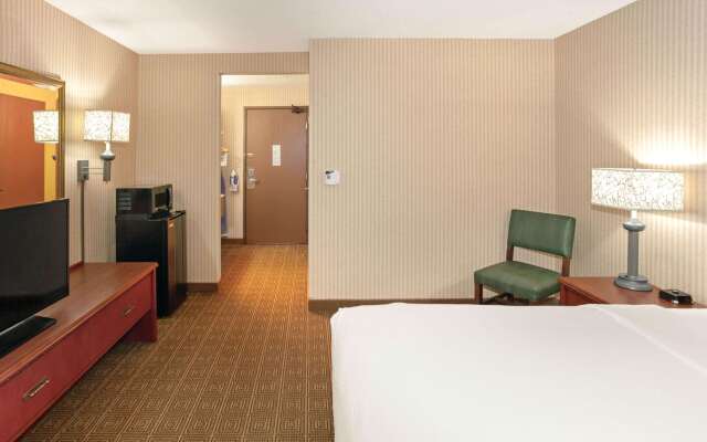 La Quinta Inn & Suites by Wyndham Stevens Point