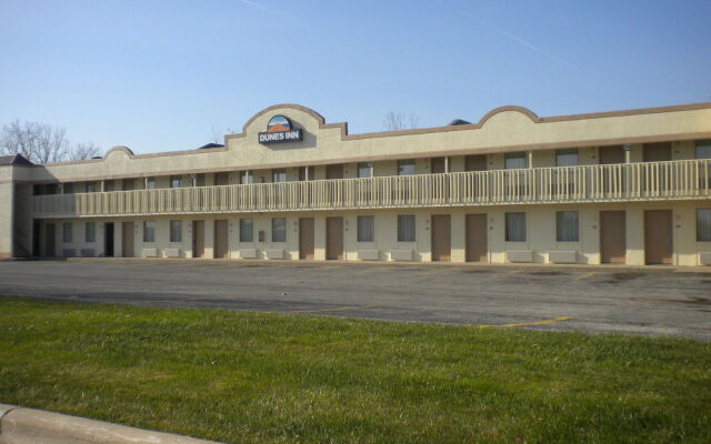 Dunes Inn Michigan City Hotel