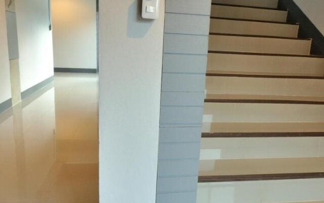 City Ratsada Apartment