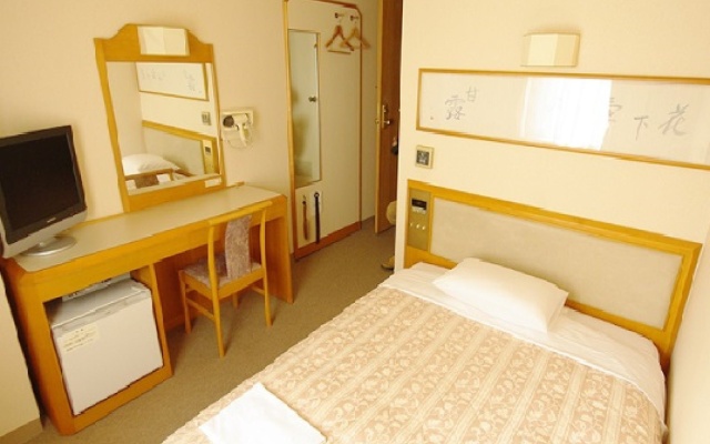 Hotel Crown Hills Nigata – Guest Rooms – Niigata