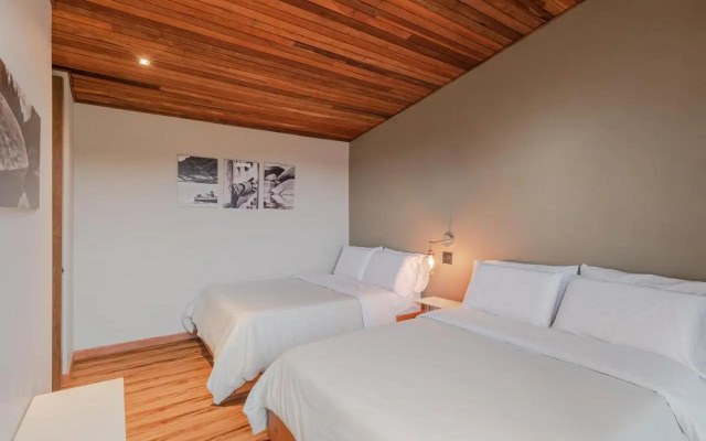 Joinn Houtel Guatape