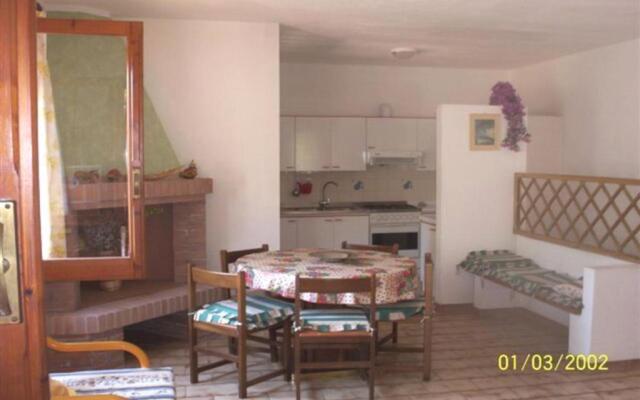 Casa A 300Mt.Dal Mare Calasinzias, 6 Letti, Ac, Pets Welcome, Wi Fi Free