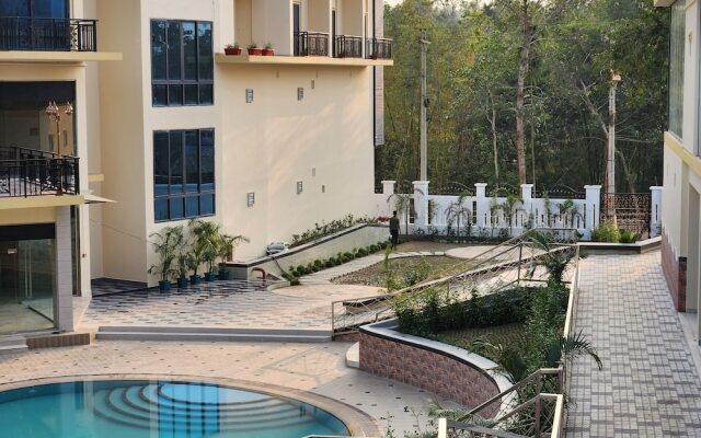Paragon Hotel and Resort