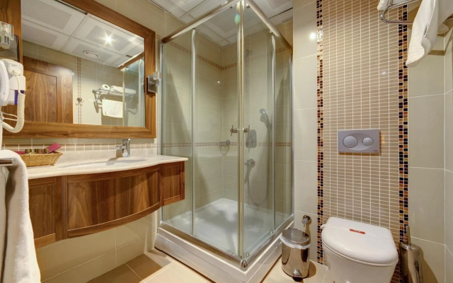 Yucesoy Liva Otel