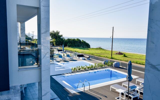 Crystal villas & suites