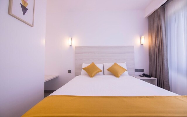 Symphony Hotel