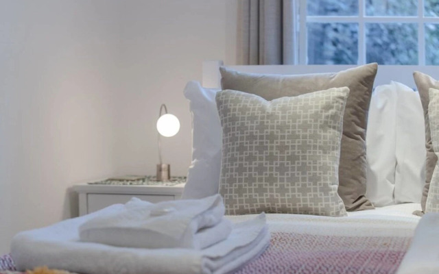 Charming 2 bed With Garden in Notting Hill