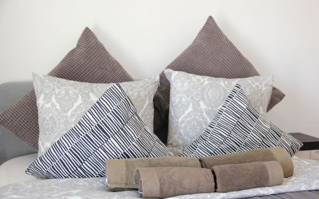 Old Lisbon - Graça Overview Point