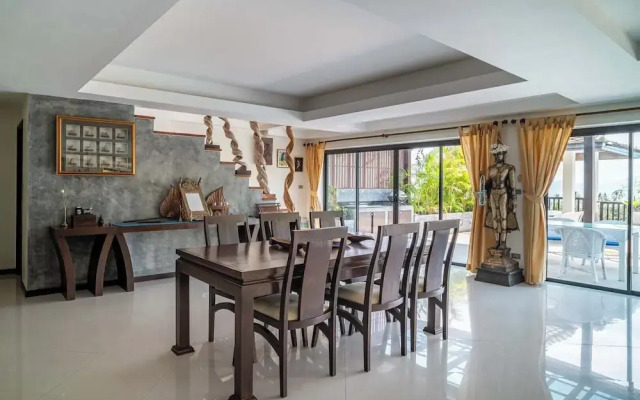 Stunning 5BR Sea View Villa - KBR22