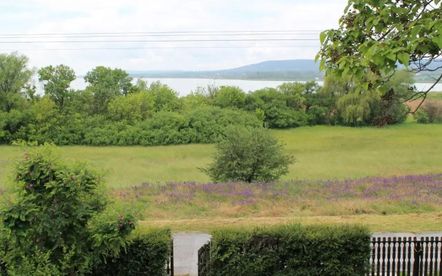 Peace & Beach House in Tihany, Sajkod