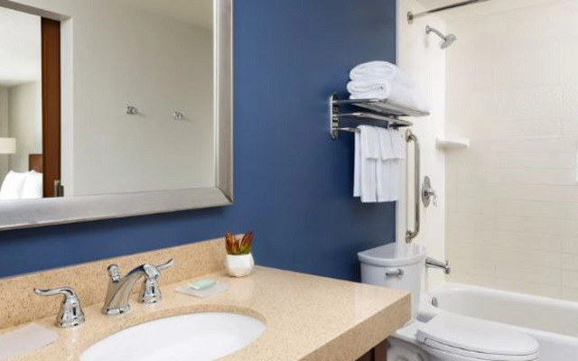 Fairfield Inn & Suites by Marriott Key West at the Keys Collection