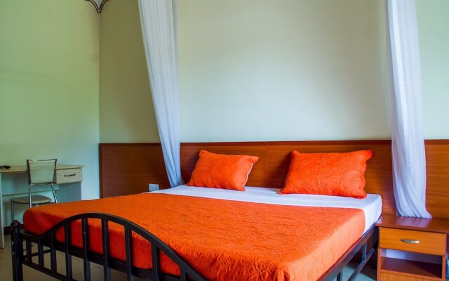 Hotel Alvers Mukono