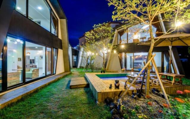 Jeju Ugichani Pension