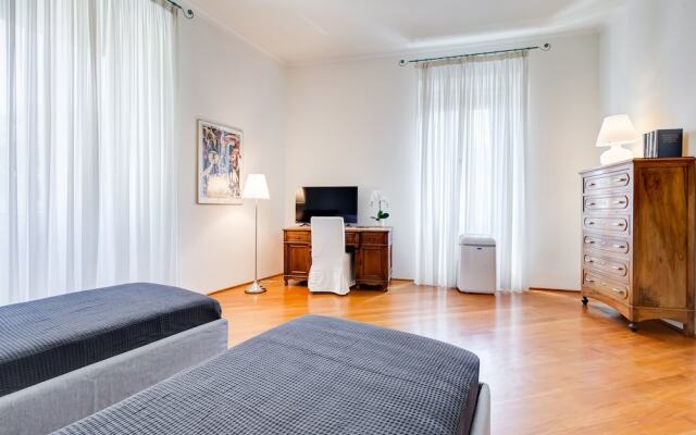 Luxury apartment in the center of Rome