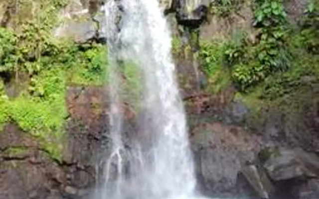 Apartment With one Bedroom in Capesterre Belle Eau, With Enclosed Gard