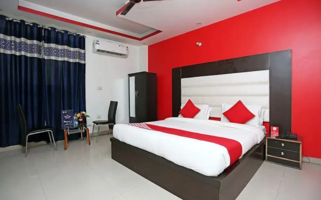 R D Plaza By OYO Rooms