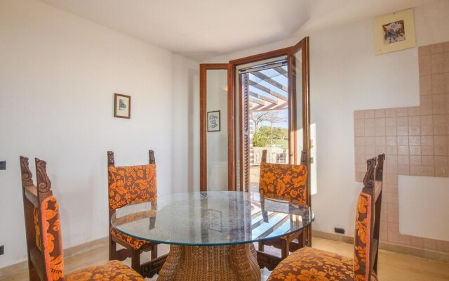 Beautiful Home in Scicli With 4 Bedrooms and Wifi