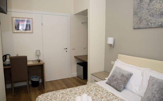 Vatican Comfort Suites