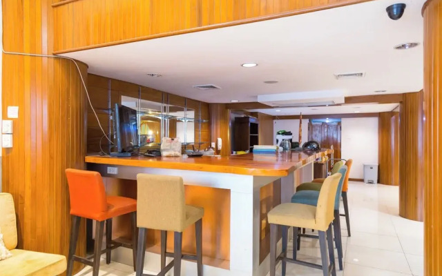 UPAR hotels Silom near Mahanakhon