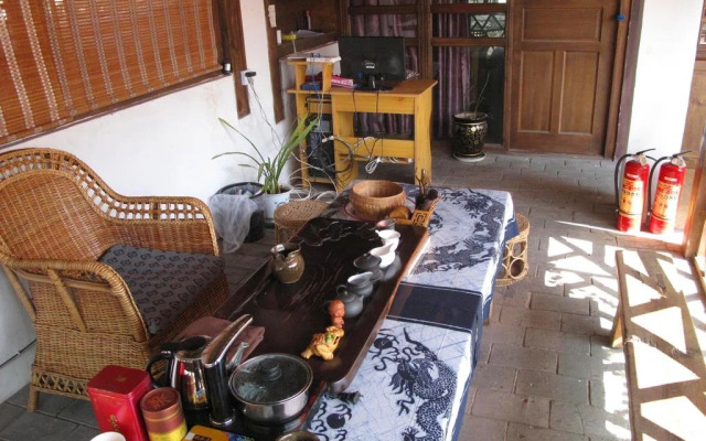 Xinyueju Inn