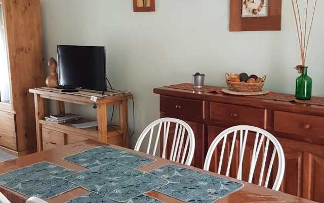 Dúplex con garage, patio y parrilla