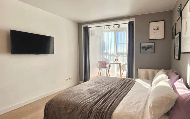 Apartment on 111 Zaparina Street