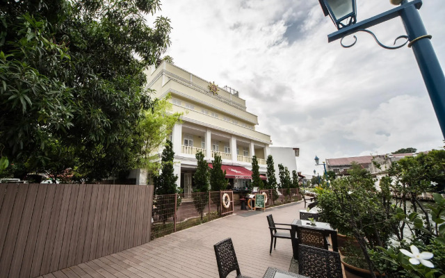 RC Hotel