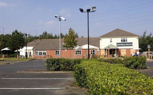 Walsall (M6, J10) Hotel