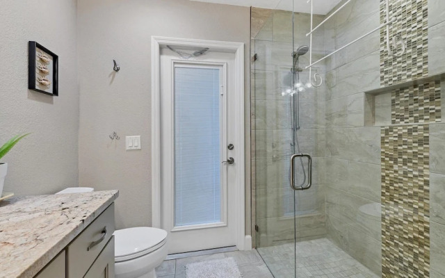 1588 san Marino Court