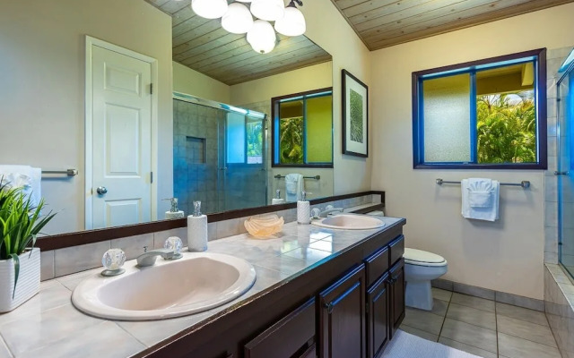 Maui Dolphin House 4 Bedroom Home