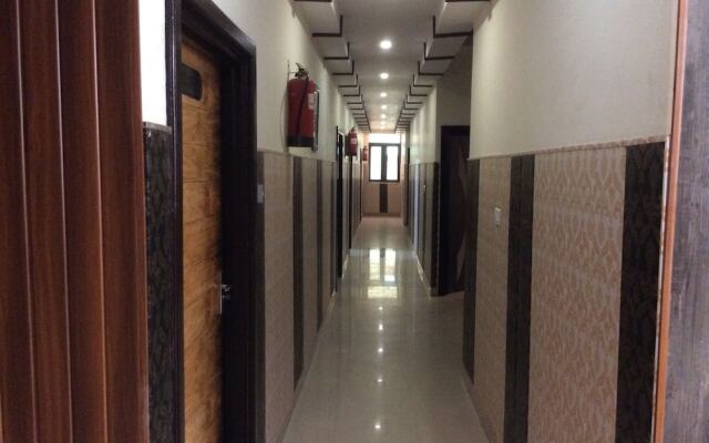 Hotel Golden Village Haridwar