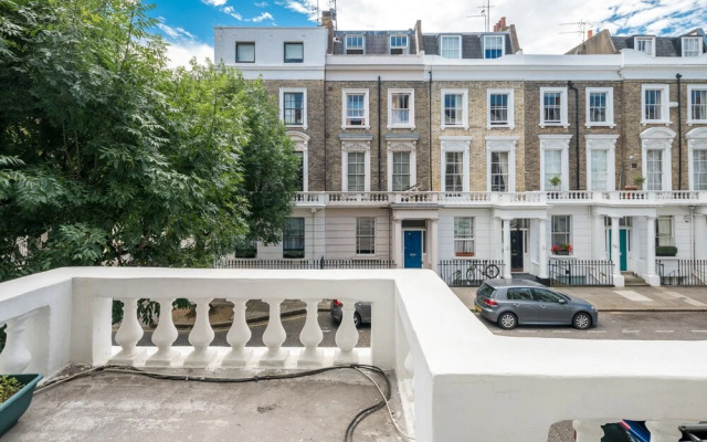Altido Charming 1-Bed Flat In Pimlico, Near Victoria