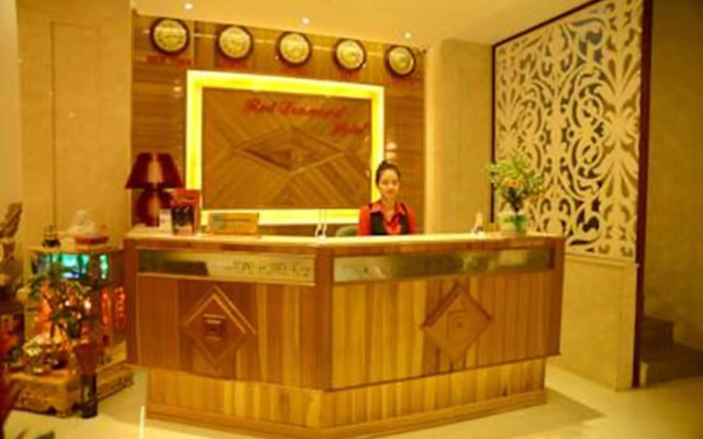 TRIIP Red Diamond