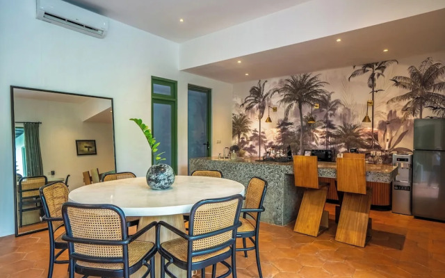 Veronica Villa by Betterplace