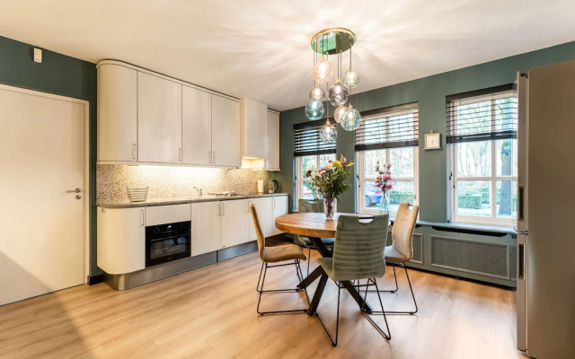 Beautiful Villa in Drunen With Private Heated Pool