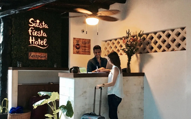 Siesta Fiesta Apartments