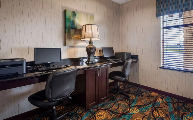 Best Western Plus Midland Suites