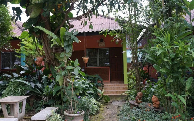 Nam Jhum Resort