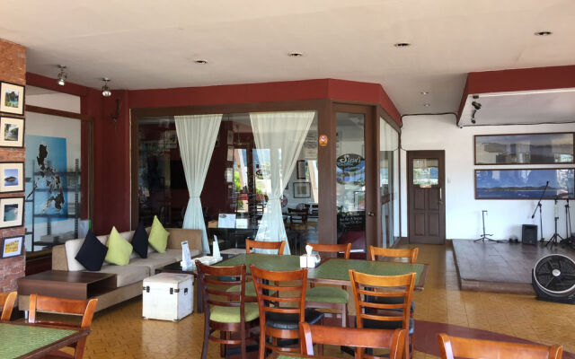 Coron Gateway Hotel and Suites