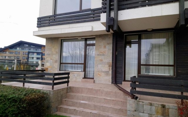 Studio L006 in Aspen Golf