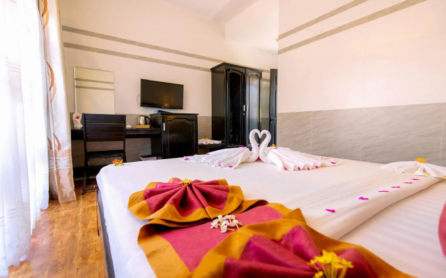 Sun & Sands Beach Hotel