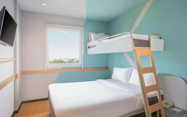 Hotel ibis budget Jakarta Airport – Guest Rooms – Tangerang
