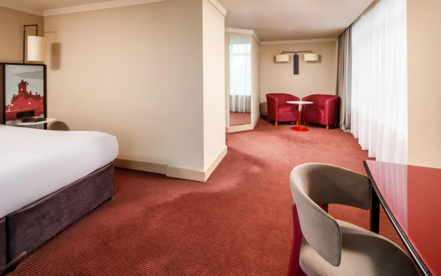 Holland House Hotel Cardiff By Sunday