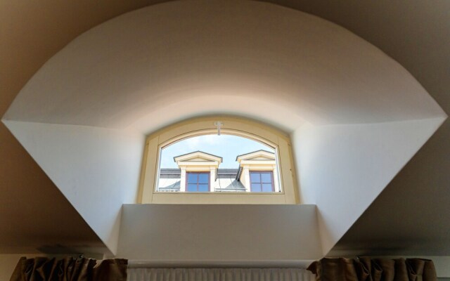 N33 Premium Apartments Old Town Kraków – Destigo Hotels
