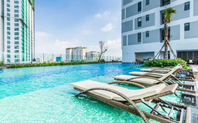 SAIGON 9 - Rivergate Residence Infinity Pool