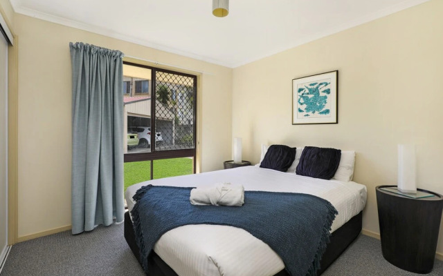 Naroo7- Prime Mooloolaba Location