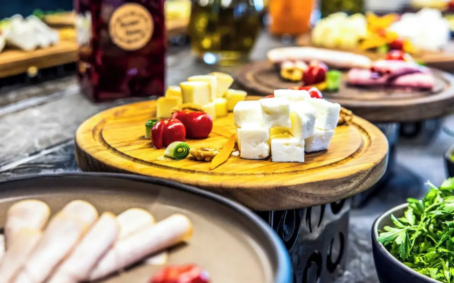 Golden Tulip Gebkim Kocaeli