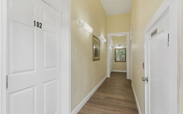 Breathtaking Condos Near French Quarter