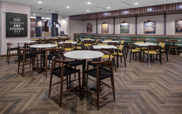 Fairfield Inn & Suites by Marriott Allentown West