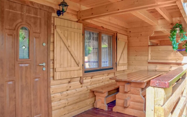 Beautiful Home in Sianozety With 2 Bedrooms